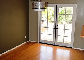 Attractive 4 Bedroom 2 Barth in San Diego, CA (Photo 5 of 12)