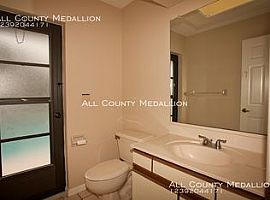 A Lovely 4 Bed Apaertment in Alva, FL (Photo 11 of 12)