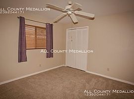A Lovely 4 Bed Apaertment in Alva, FL (Photo 8 of 12)