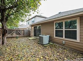 3 Bedroom 2 Bath  in San Antonio, TX (Photo 10 of 10)