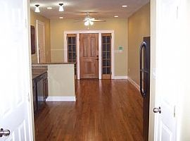 2 Bed Room in New Orleans, LA (Photo 6 of 11)