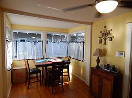 Charming House  in San Diego, CA (Photo 3 of 8)