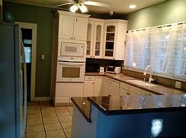 Charming House in Los Angeles, CA (Photo 2 of 5)