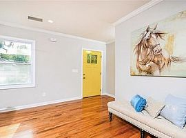 3 Beds 2 Baths 1,700 Sqft in Atlanta, GA (Photo 5 of 8)