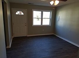 508 E Irvine St, Richmond, Ky  in Richmond, KY (Photo 3 of 5)