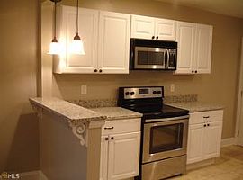 $185,000 in Atlanta, GA (Photo 5 of 12)