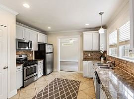 $300,000 in Atlanta, GA (Photo 3 of 12)