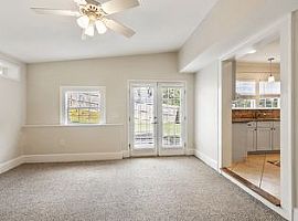 $300,000 in Atlanta, GA (Photo 7 of 12)