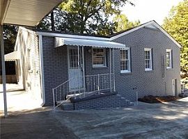 $224,900 in Atlanta, GA (Photo 2 of 11)