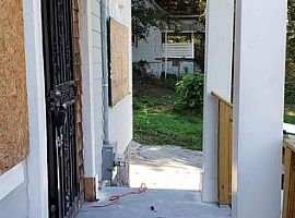 160,000 in Atlanta, GA (Photo 9 of 11)