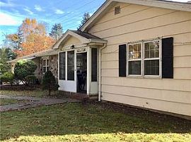 $279,900 in North Brunswick, NJ (Photo 3 of 12)