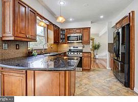 $435,000 in North Brunswick, NJ (Photo 7 of 12)