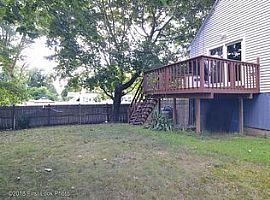 40 Ivan Ave, Warwick, Ri 02889 in Warwick, RI (Photo 11 of 11)