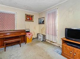 170,000 in Piscataway, NJ (Photo 6 of 12)