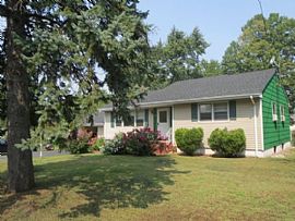 349,900 in South Plainfield, NJ