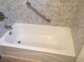 Walk to Delta Shopping Center 5 Minuets to Valley River Center  in Eugene, OR (Photo 7 of 12)