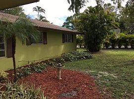 6080 Pine Dr, Lake Worth, Fl 33462 Rent Is $700 in Lake Worth, FL (Photo 6 of 6)