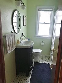 3219 N 87th St, Milwaukee, Wi 53222 in Milwaukee, WI (Photo 7 of 12)