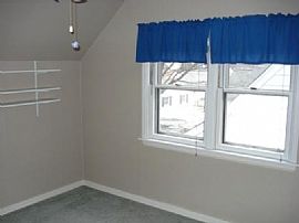 3219 N 87th St, Milwaukee, Wi 53222 in Milwaukee, WI (Photo 8 of 12)