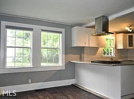 3 Beds 2 Bath 1600 Sq. Ft.  in Atlanta, GA (Photo 5 of 7)