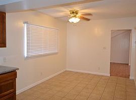 Multi Family Home in Long Beach, CA (Photo 8 of 12)