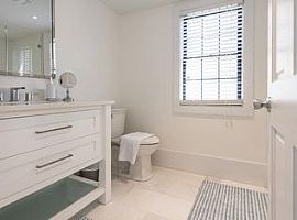 Newly Renovated in New Orleans, LA (Photo 10 of 12)