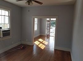 Amplious Apartment  in New Orleans, LA (Photo 4 of 6)