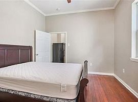Beautiful 3 Bedroom Cozy Home in New Orleans, LA (Photo 6 of 12)