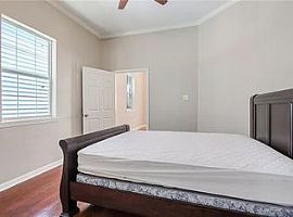 Beautiful 3 Bedroom Cozy Home in New Orleans, LA (Photo 7 of 12)
