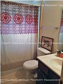 64 Newport Cir Apt 7b, Colorado Springs, Co 80906  in Colorado Springs, CO (Photo 6 of 8)