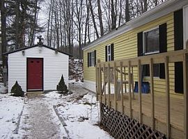 117 Jourdan St, Hinesburg, Vt 05461 in Hinesburg, VT (Photo 2 of 12)