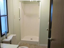 117 Jourdan St, Hinesburg, Vt 05461 in Hinesburg, VT (Photo 8 of 12)