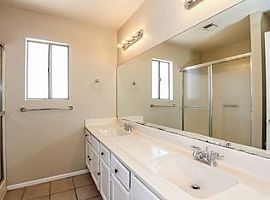 4115 N 79th Dr, Phoenix, Az in Phoenix, AZ (Photo 4 of 6)