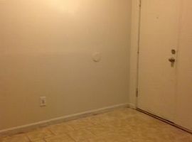 20501 Aspenwood Ln, Gaithersburg, Md 20886 in Gaithersburg, MD (Photo 5 of 11)