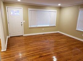 2922 Washington St, Paducah, Ky  in Paducah, KY (Photo 5 of 5)