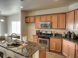 Shasta Plan, Silverland Estates Fernley, Nv 89408 in Fernley, NV (Photo 8 of 12)