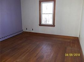 211 Linden Ave, Woonsocket, Ri 02895 in Portsmouth, RI (Photo 7 of 7)