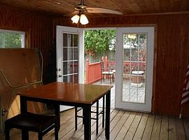 90 Gainsville Dr, Warwick, Ri 02886 in Warwick, RI (Photo 11 of 12)