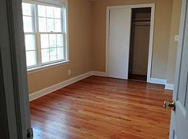 W Point Ter West Hartford, Ct 06107 in West Hartford, CT (Photo 4 of 12)