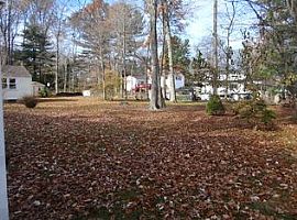 W Point Ter West Hartford, Ct 06107 in West Hartford, CT (Photo 5 of 12)