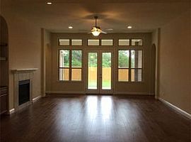 3 Beds 2.5 Baths 2,628 Sqft in Austin, TX (Photo 5 of 12)