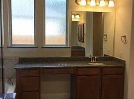 3 Beds 2.5 Baths 2,628 Sqft in Austin, TX (Photo 8 of 12)