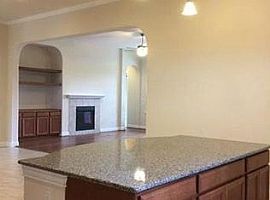 3 Beds 2.5 Baths 2,628 Sqft in Austin, TX (Photo 9 of 12)