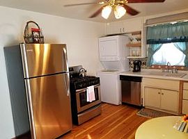  2 Beds 1 Bath 1,100 Sqft  For Rent  $1,599 /mo List Your Renta in Albuquerque, NM (Photo 3 of 12)