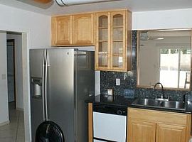 6109 W Laredo St, Chandler, Az in Chandler, AZ (Photo 8 of 11)