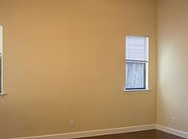 3 Beds 2 Baths 1,310 Sqft in Austin, TX (Photo 5 of 12)