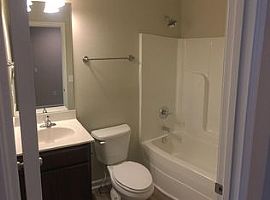 1001 Autumn Leaf Dr, Richmond, Ky in Richmond, KY (Photo 5 of 6)