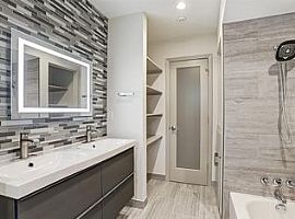 House For Rent in Houston, TX (Photo 5 of 9)