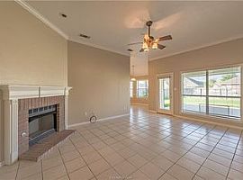 3 Beds 2 Baths 1,354 Sqft in College Station, TX (Photo 2 of 12)