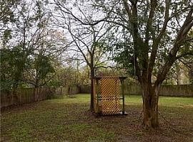 3 Beds 2 Baths 1,215 Sqft in College Station, TX (Photo 10 of 10)